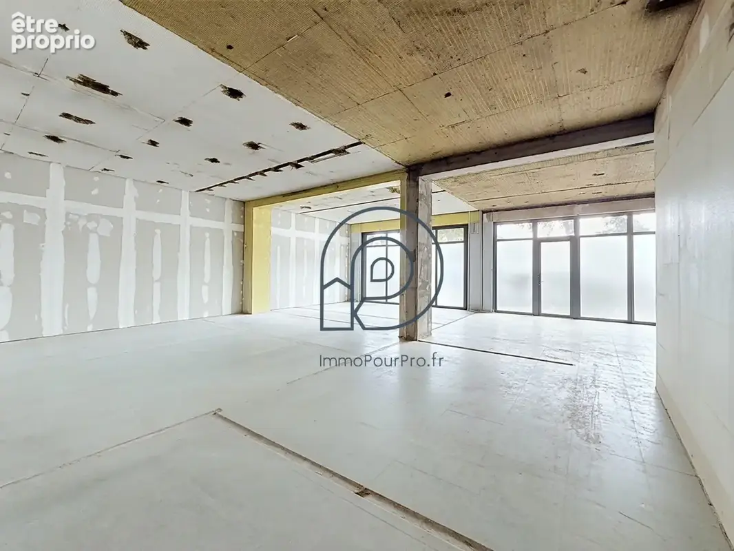 Commerce 185 m² à vendre à Lille (59000) - photo 4