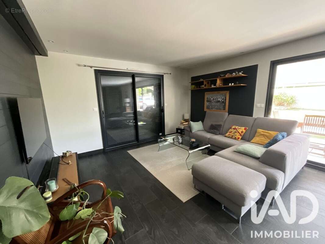 Photo 5 - Maison à VIVONNE