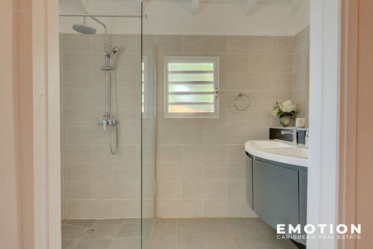 Maison à SAINT-FRANCOIS