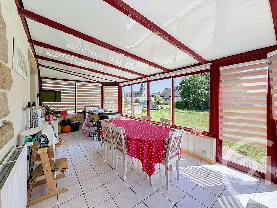 Maison à COLLINEE