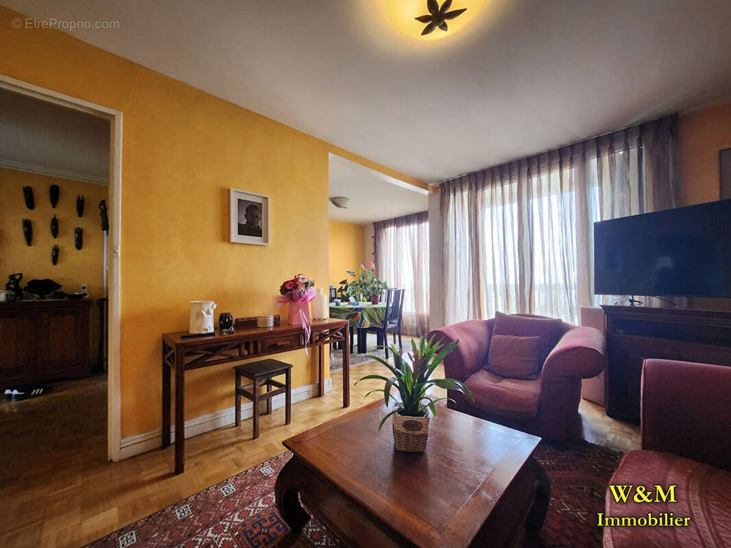 Appartement à LONGJUMEAU