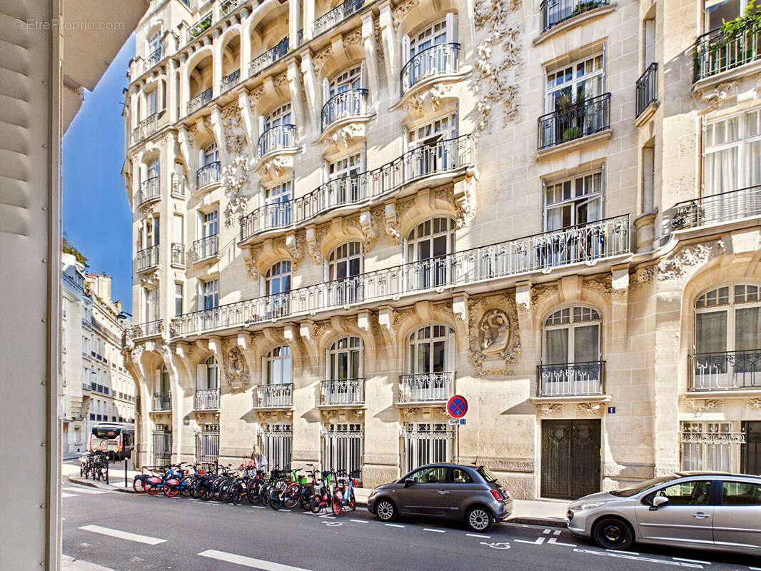 Appartement Paris 3 pièce(s) 70 m2 - photo 6