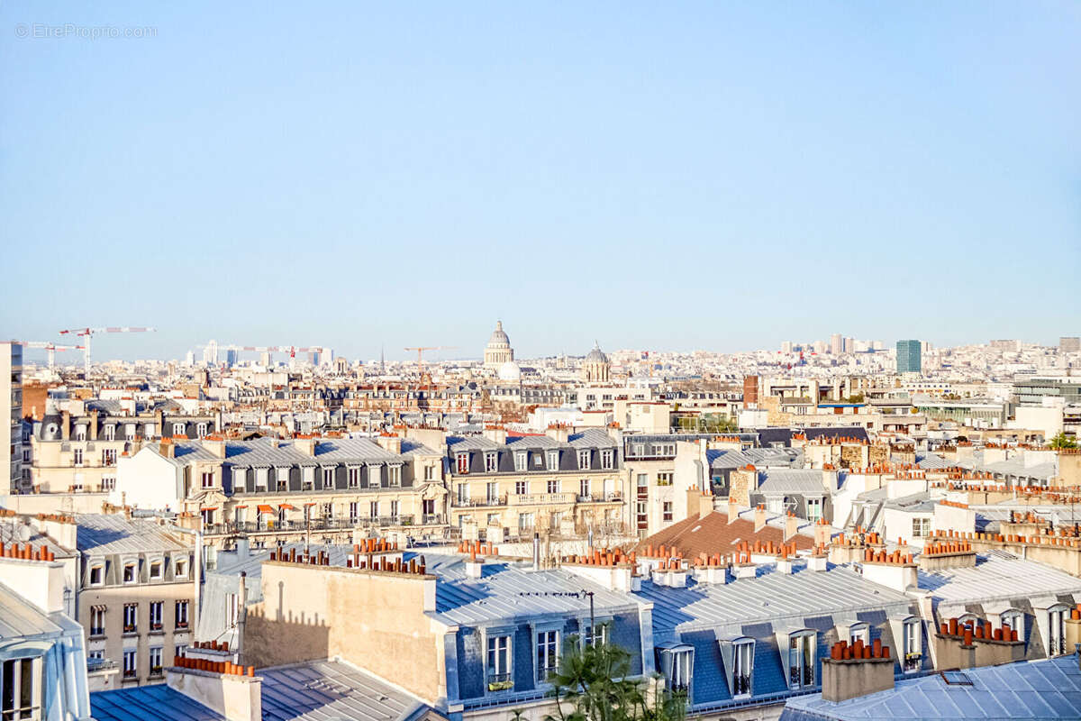 Appartement à PARIS-14E