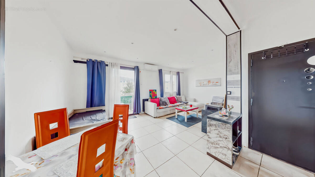 Appartement à MARSEILLE-10E