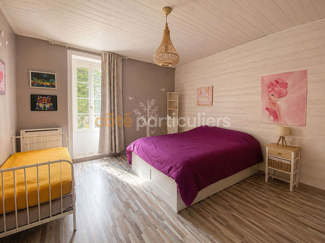 Maison Familiale - 6 chambres à Saint-Michel-En-L'Herm - photo 11