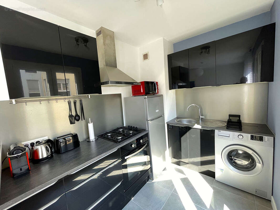 Appartement à SAINT-ETIENNE