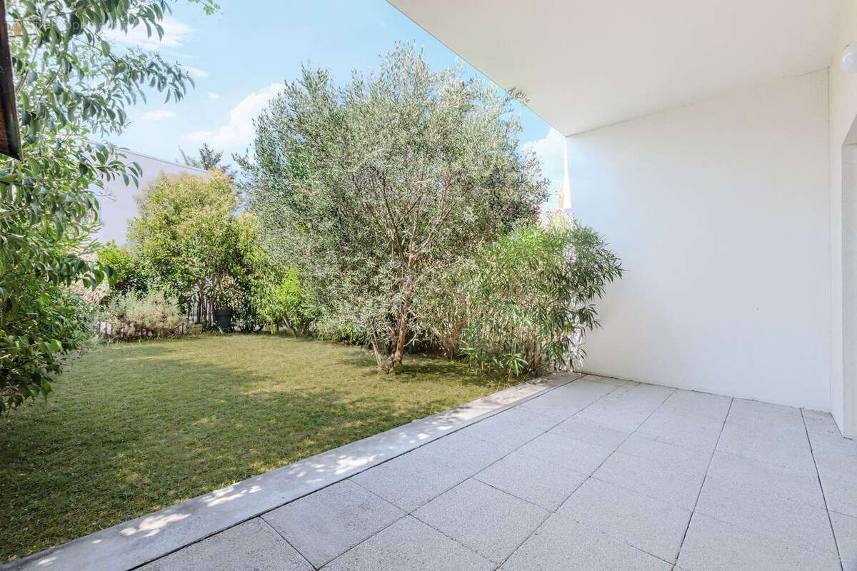 Appartement à AUZEVILLE-TOLOSANE
