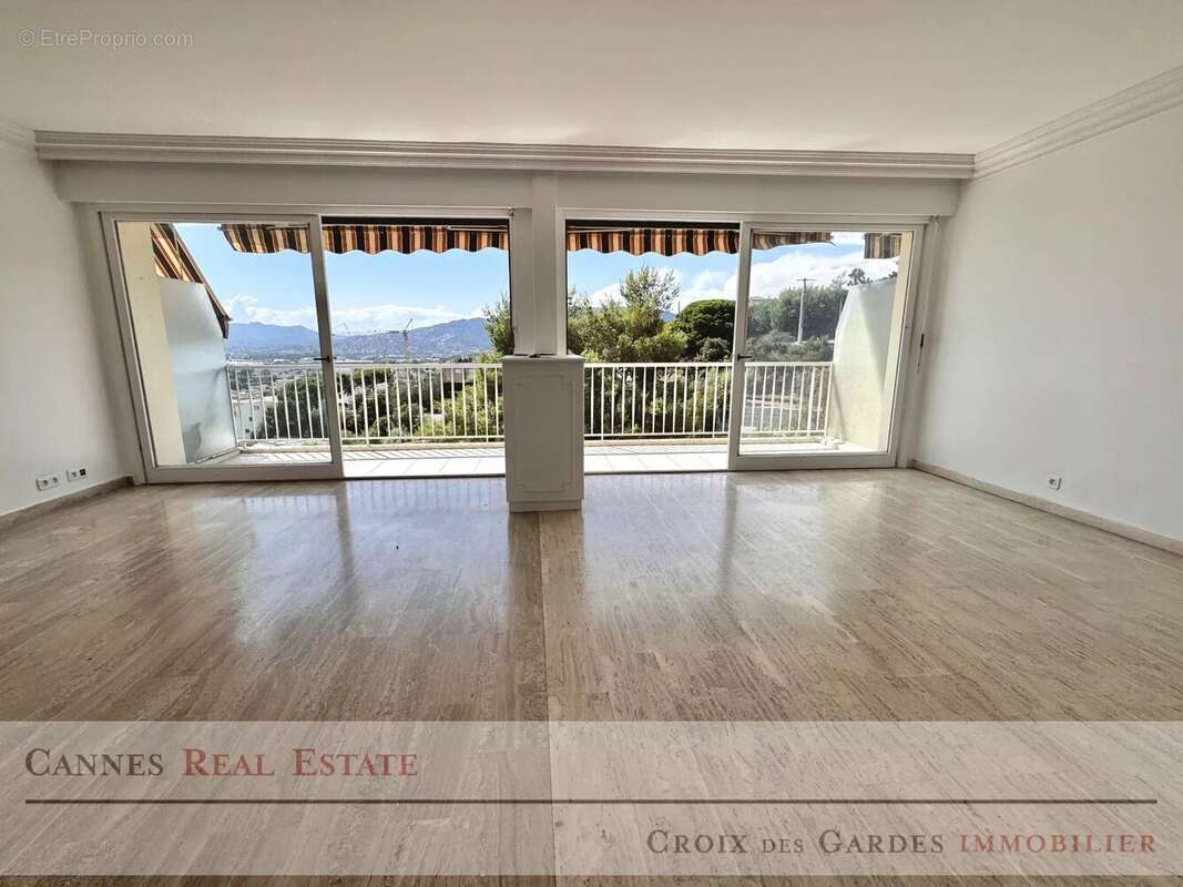 Appartement à CANNES