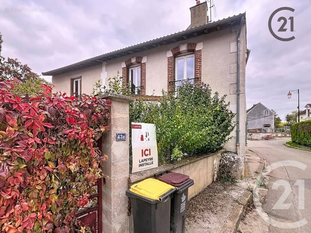 Maison à AUXERRE