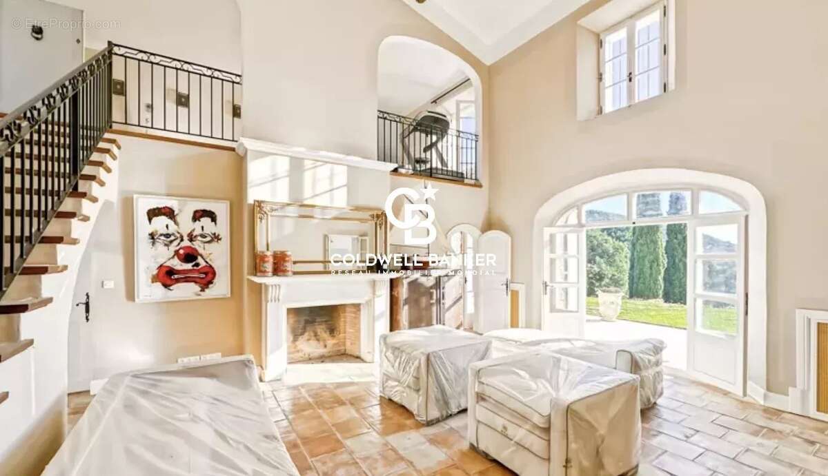 Maison à PLAN-DE-LA-TOUR