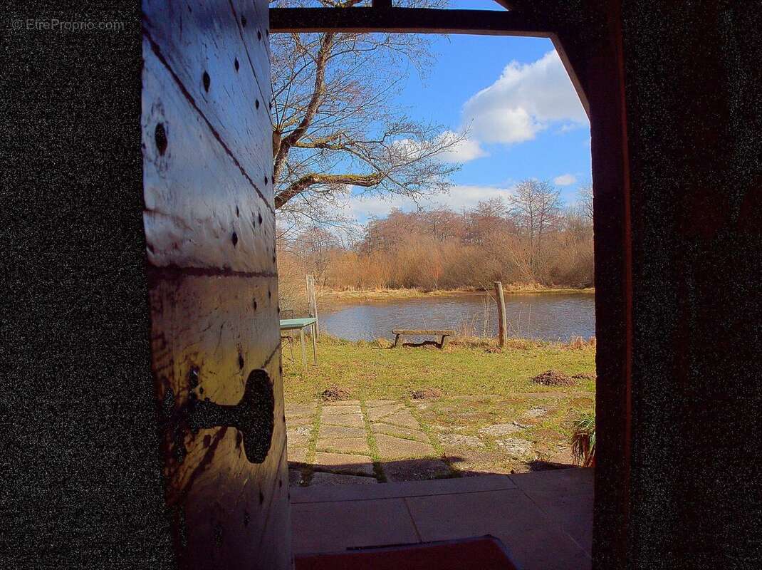 Maison à SAINT-SAUVES-D&#039;AUVERGNE