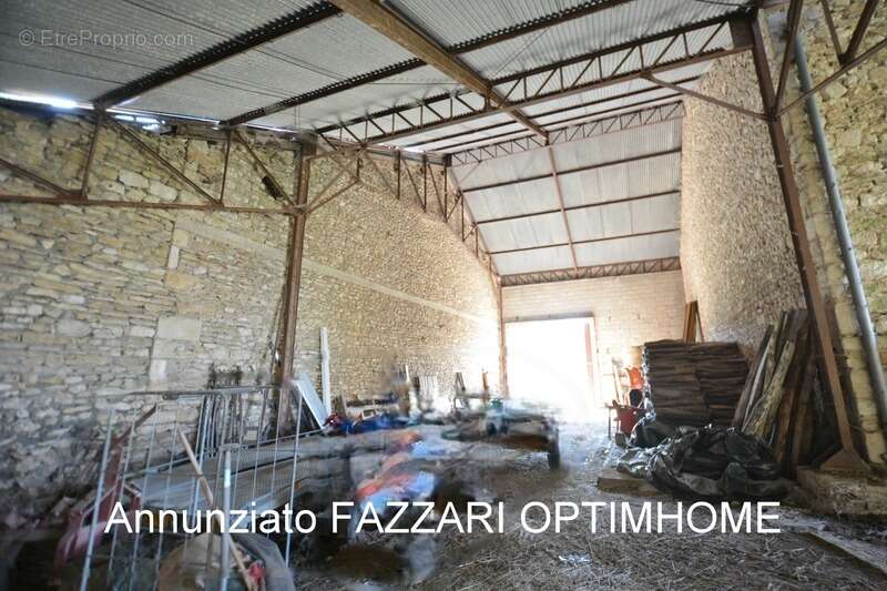 Maison à CLERY-LE-GRAND