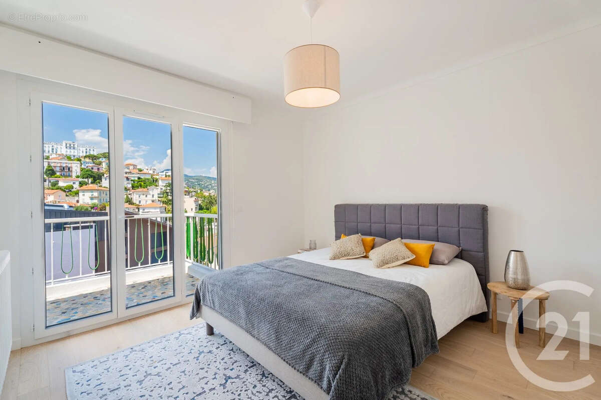 Appartement 77 m² à Nice  - photo 5