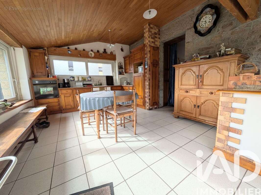 Photo 6 - Maison à LOUVIGNE-DU-DESERT