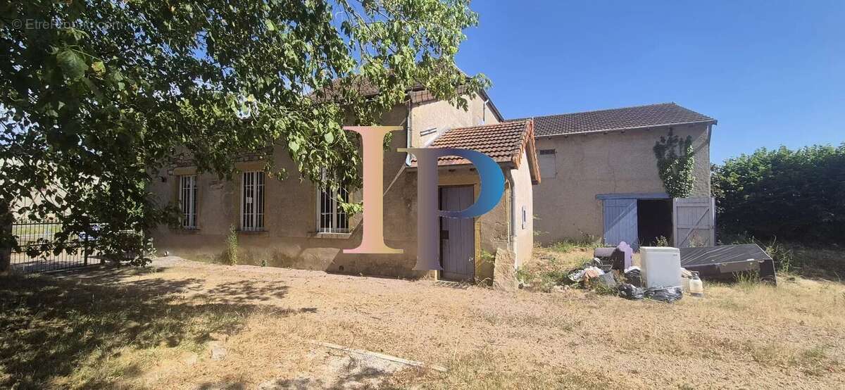 Maison 133 m² à Ligny-En-Brionnais  - photo 22