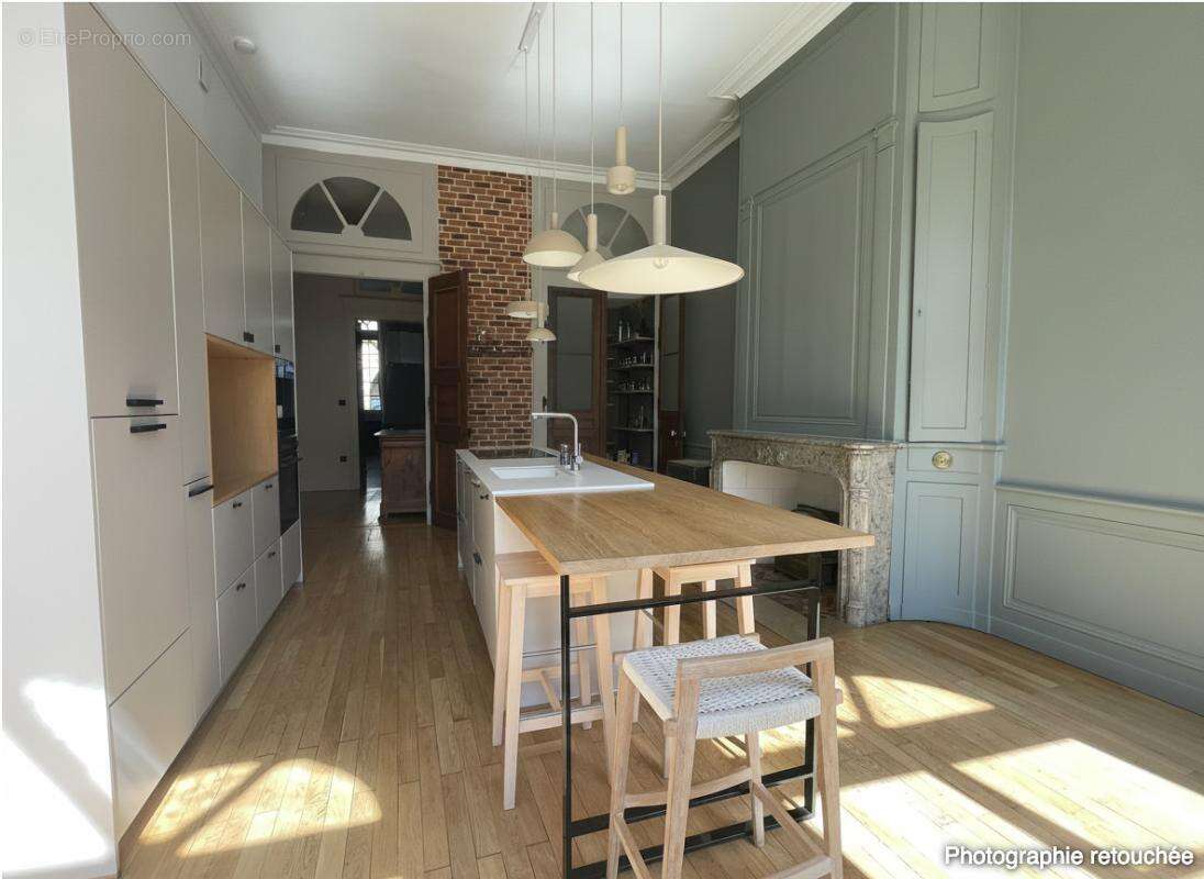 Appartement à SALINS-LES-BAINS