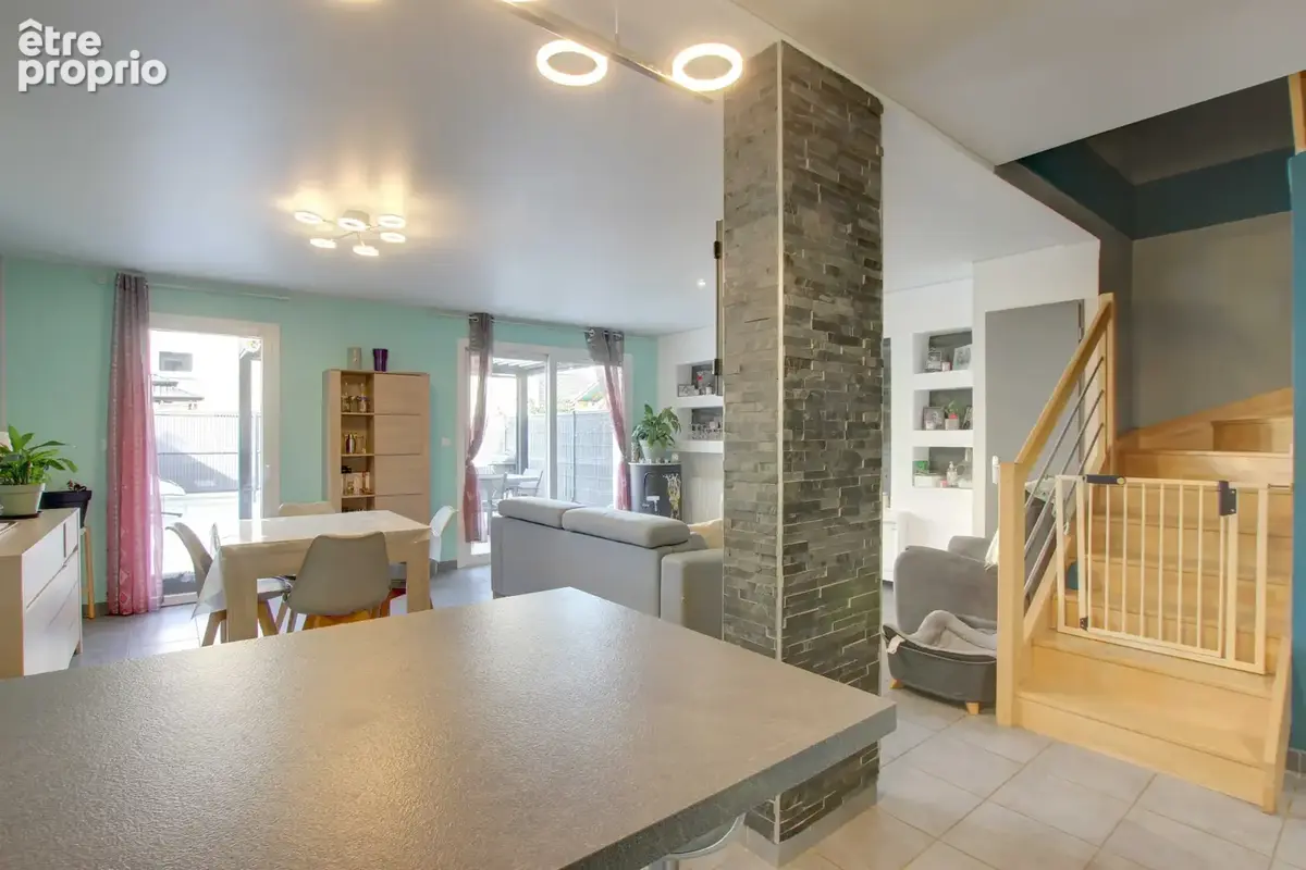 Maison 4 pièces 87 m2 sur Rumilly - photo 6