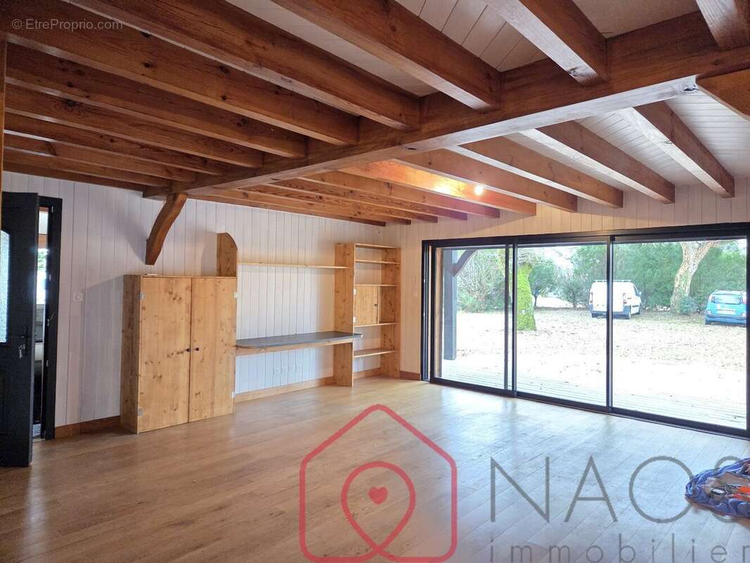 Maison à SAINT-PAUL-EN-BORN