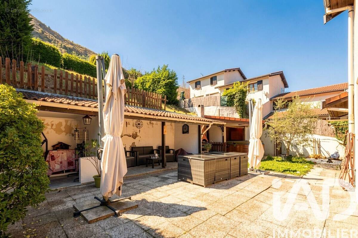 Photo 1 - Maison à NOTRE-DAME-DE-MESAGE