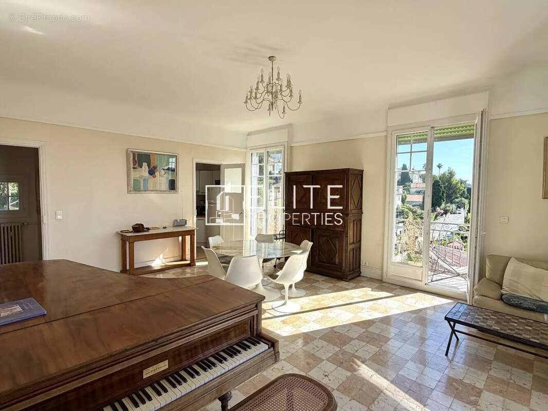 Appartement à GRASSE