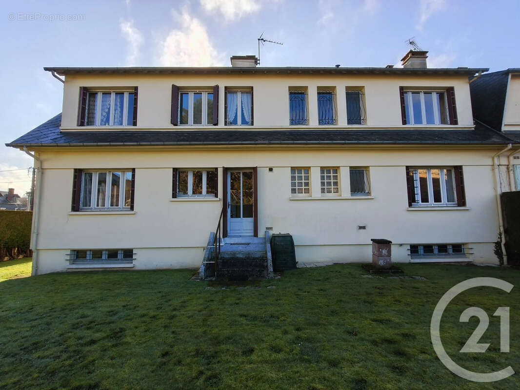 Maison à BERNAY
