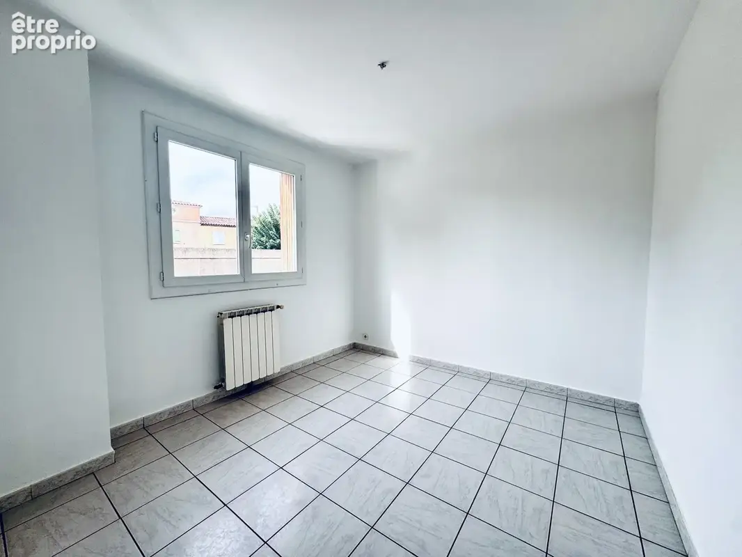 Appartement Type 3 57m2 au calme - photo 5