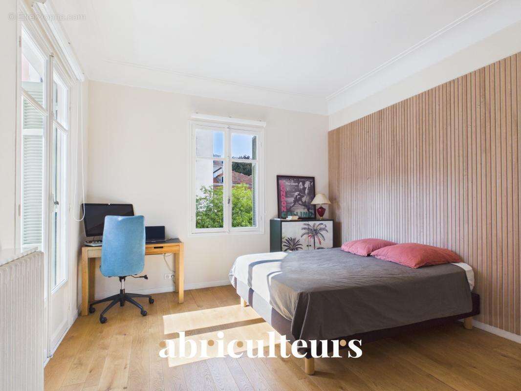 Superbe T2 de 58 m² Entièrement Rénové avec Terrasses – Calme Absolu à 2 min de la Gare TGV Nice-Ville - photo 15