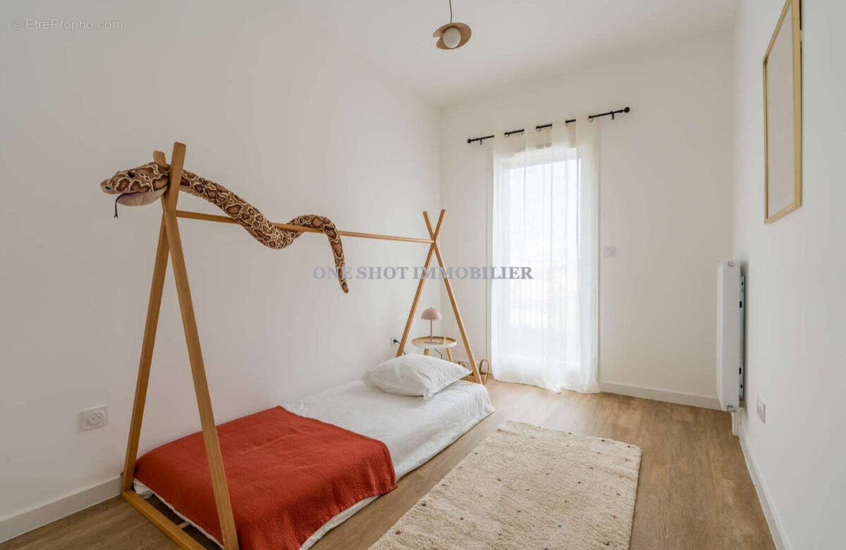 Appartement à SAINT-JEAN-DE-LA-RUELLE