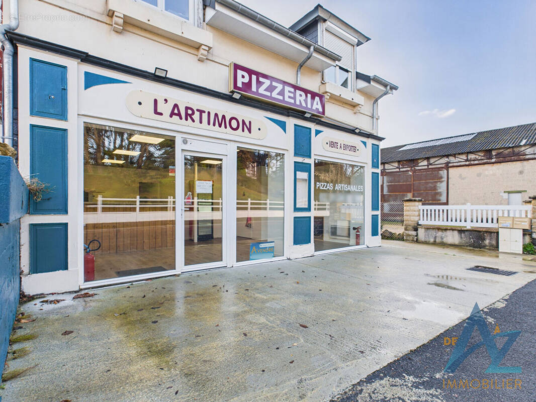 Commerce à MERVILLE-FRANCEVILLE-PLAGE