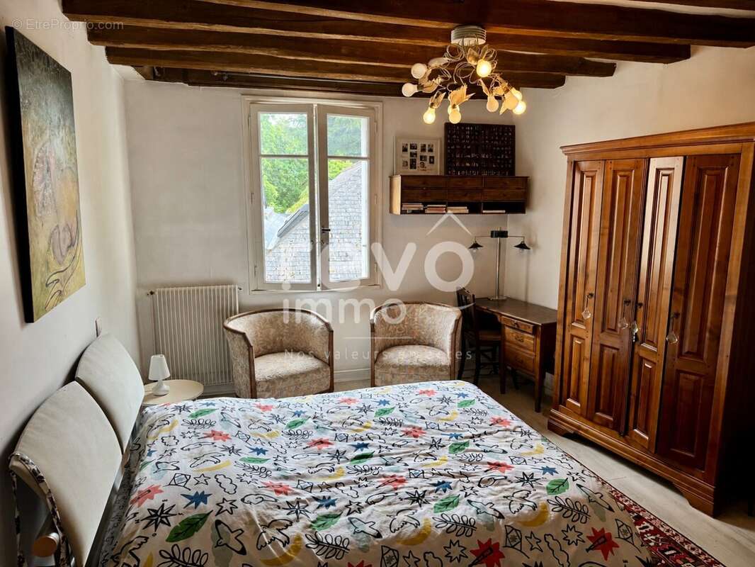 Maison à BLAISON-GOHIER