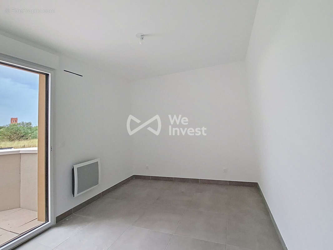 Appartement à VIC-LA-GARDIOLE