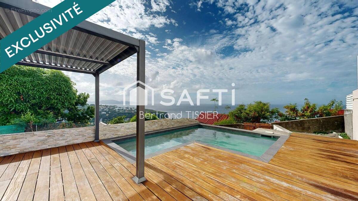 Photo 1 - Maison à CASE-PILOTE