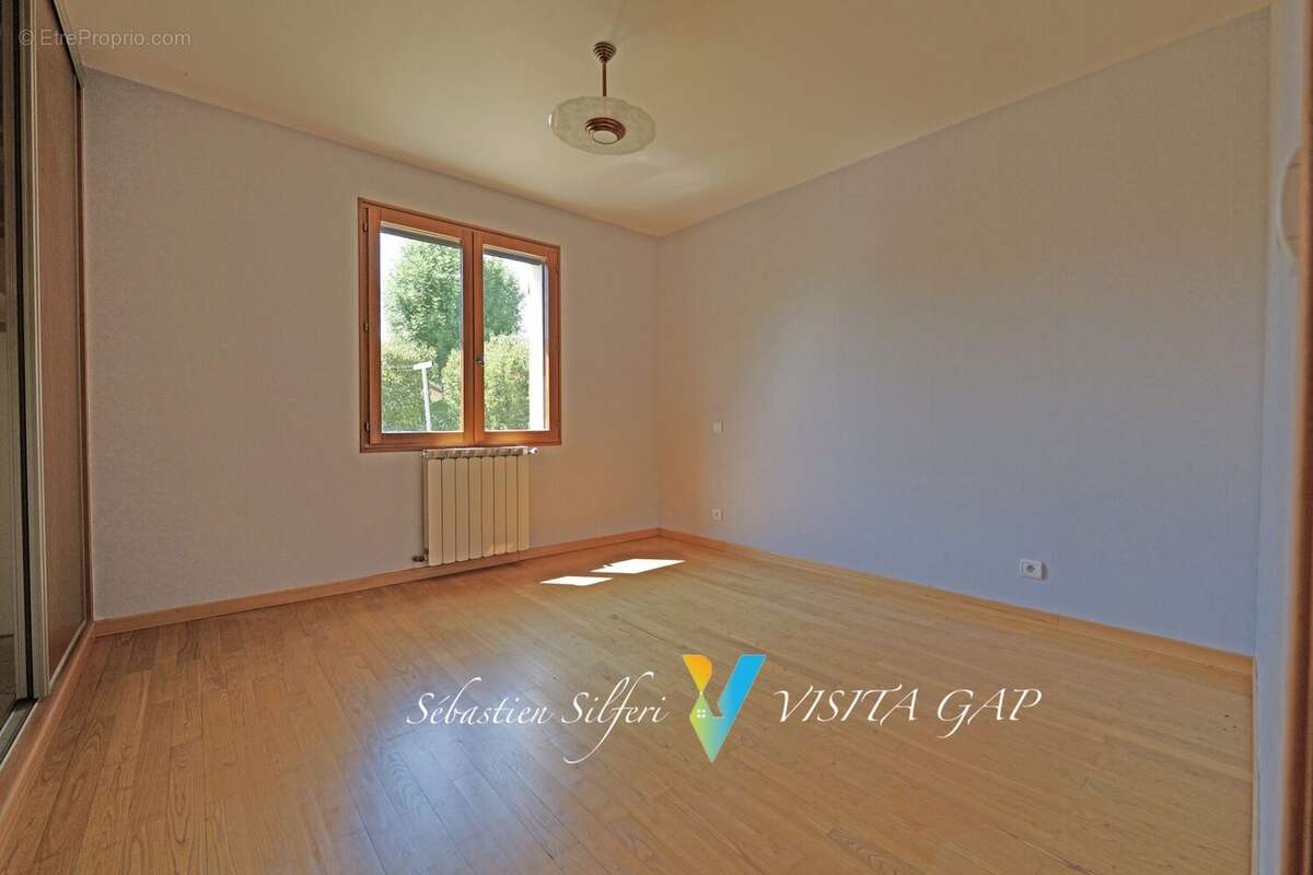 Maison 95 m² à Chorges  - photo 9