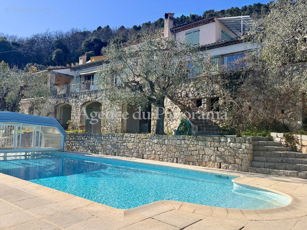 Maison à SPERACEDES