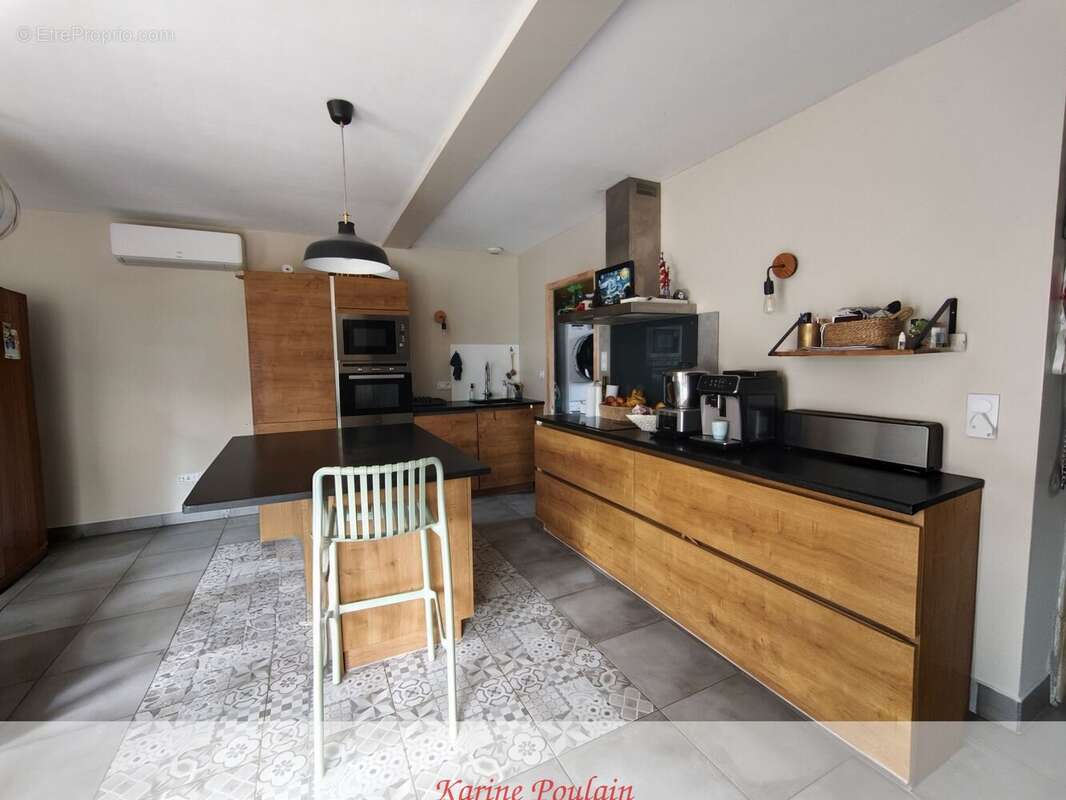 Maison 97 m² à Bassens  - photo 21