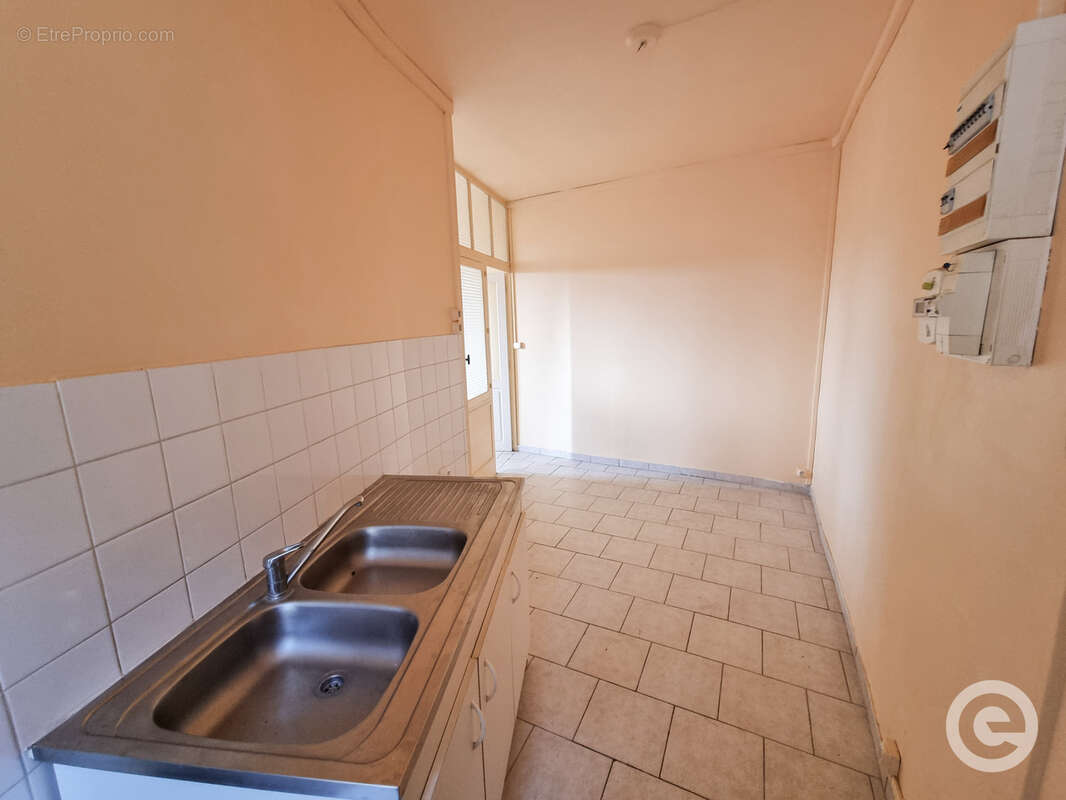 Maison à POUILLY-SUR-LOIRE