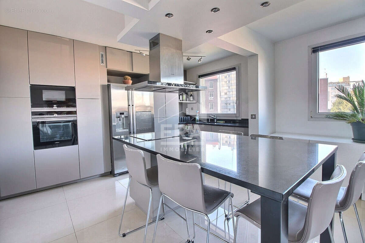 Appartement à SAINT-OUEN