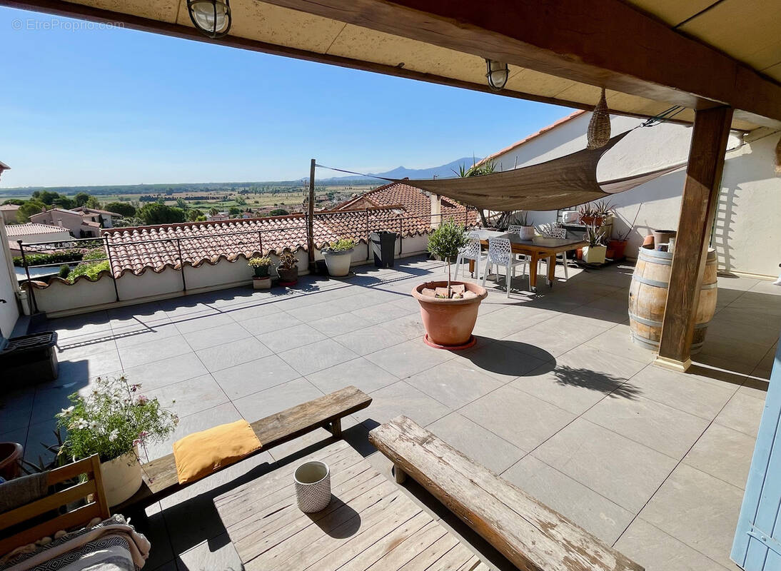 Maison à VILLENEUVE-DE-LA-RAHO