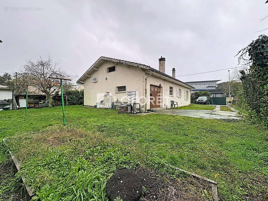 Maison Pessac 5 pièce(s) 100m2 - photo 13