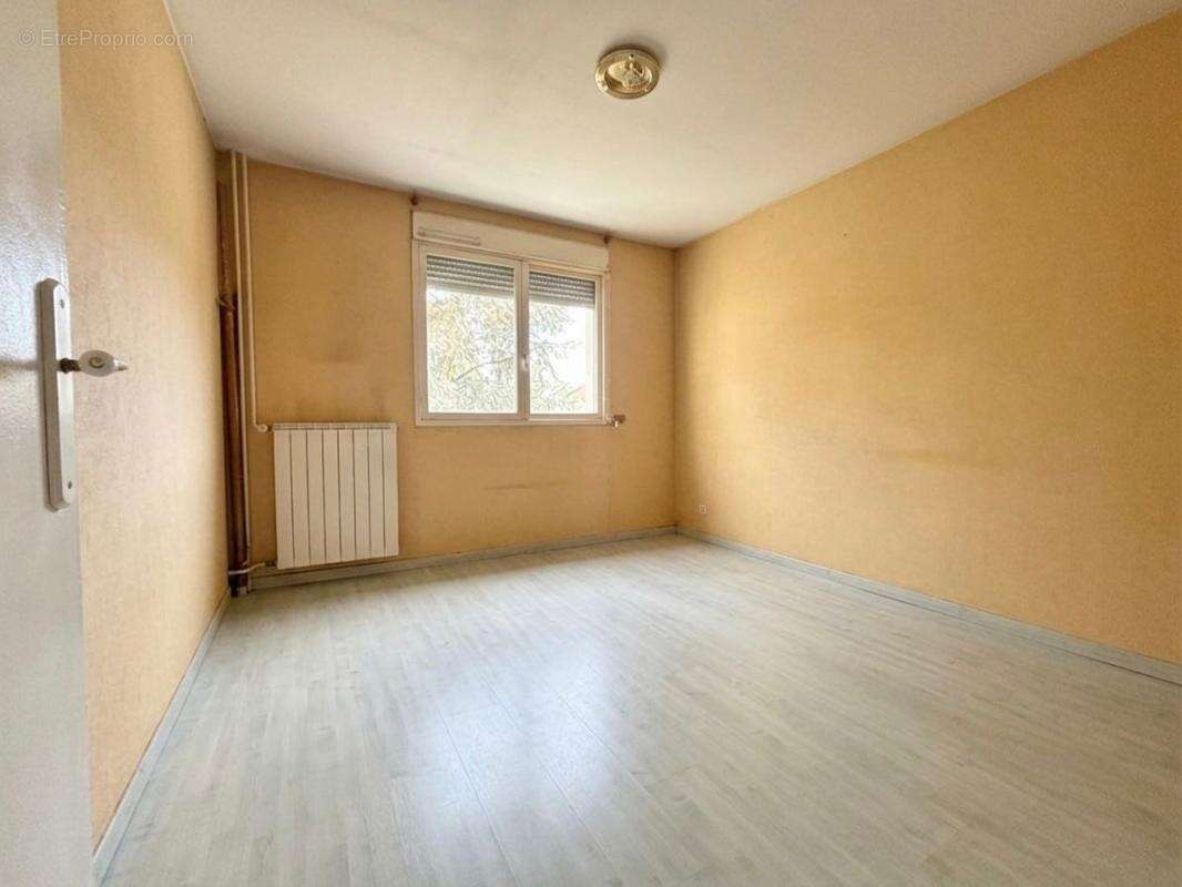 À Vendre, Appartement T3/4 avec terrasse + Cave & Garage boxé / La Terrasse – Limayrac 31500 Toulouse - photo 16