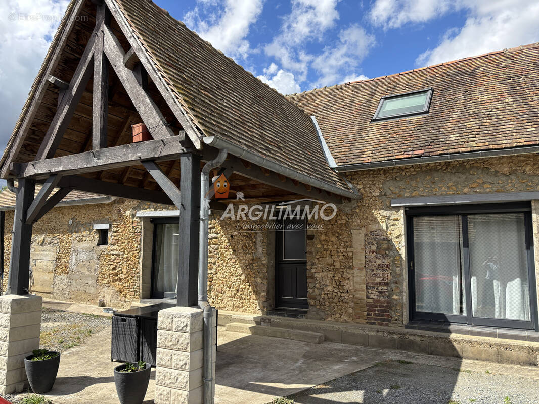 Maison à VOLNAY