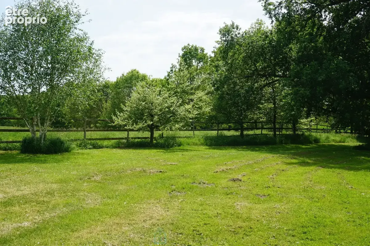 Domaine de 36 hectares avec sa charmante gentilhommière du XVIIe siècle, nichée au coeur du parc naturel du Périgord vert. - photo 23