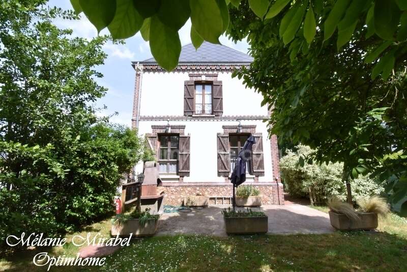 Maison à NAGEL-SEEZ-MESNIL