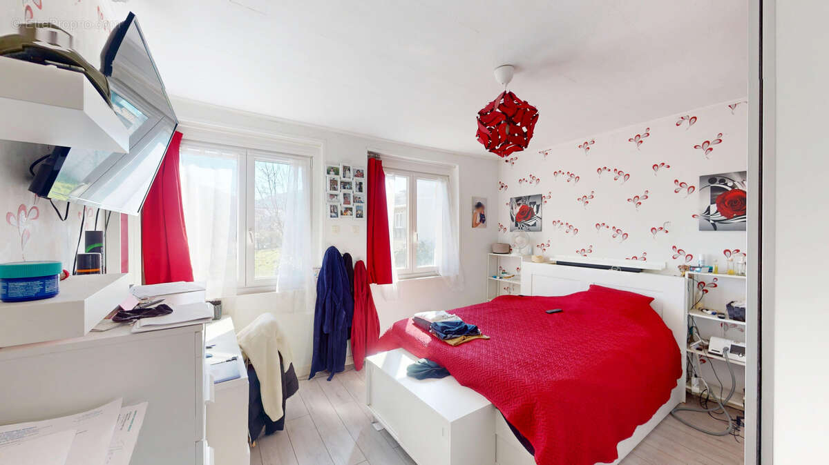 Appartement à LA RICAMARIE