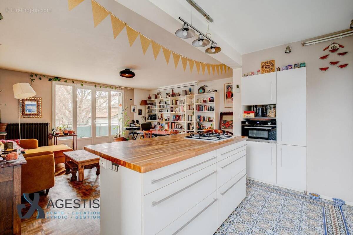   - Appartement à TOULOUSE