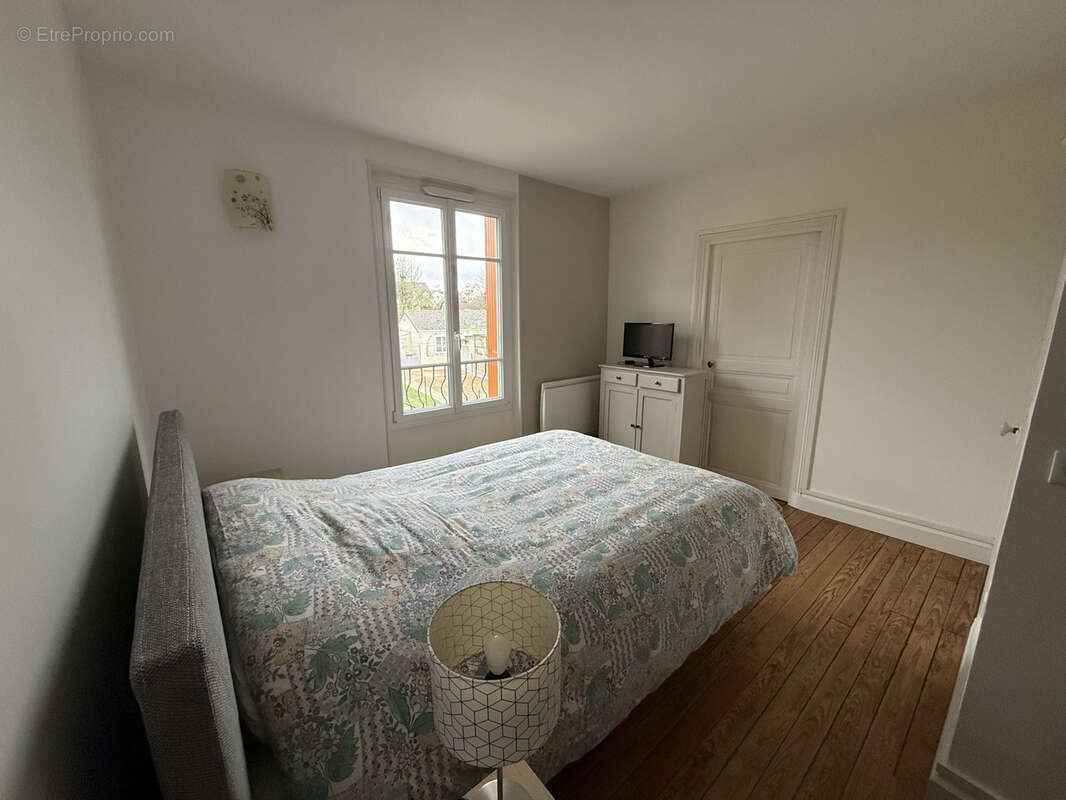 Maison à CLAYE-SOUILLY