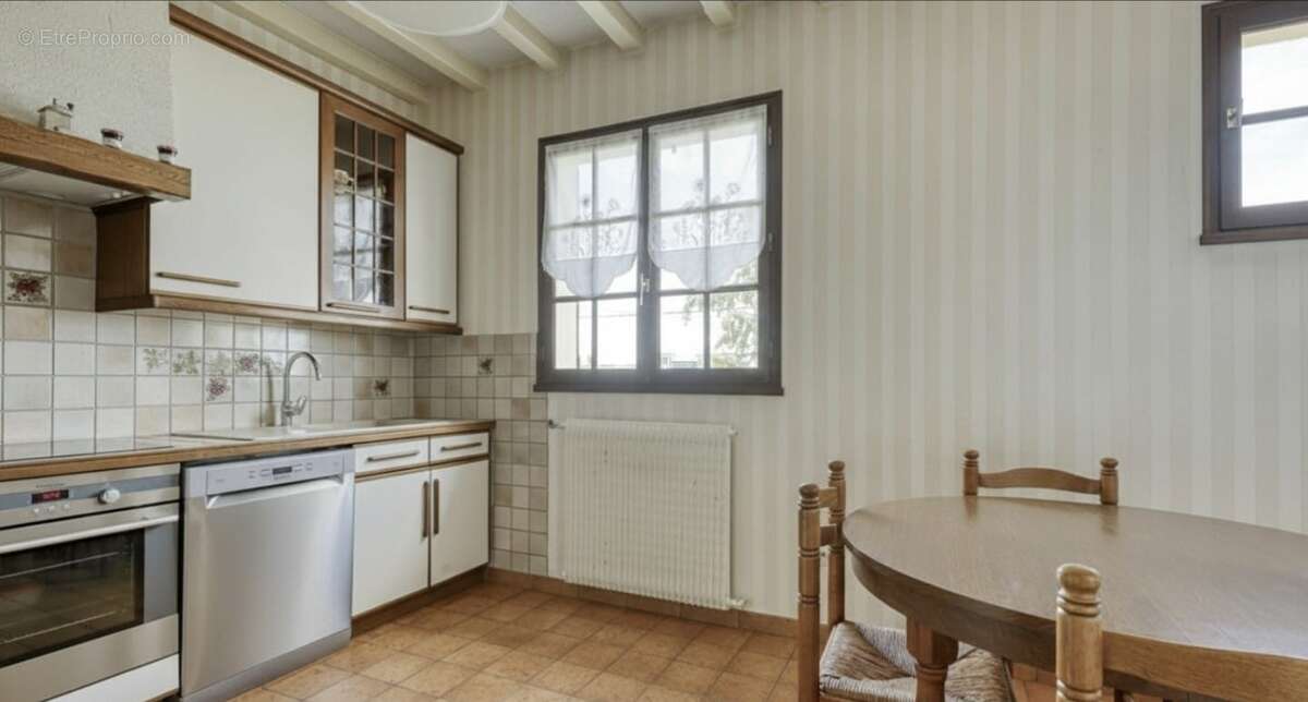 Maison à RUEIL-MALMAISON