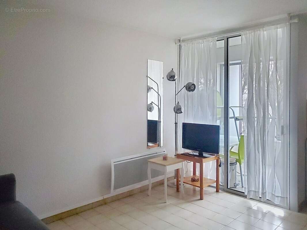 Appartement à LAMALOU-LES-BAINS