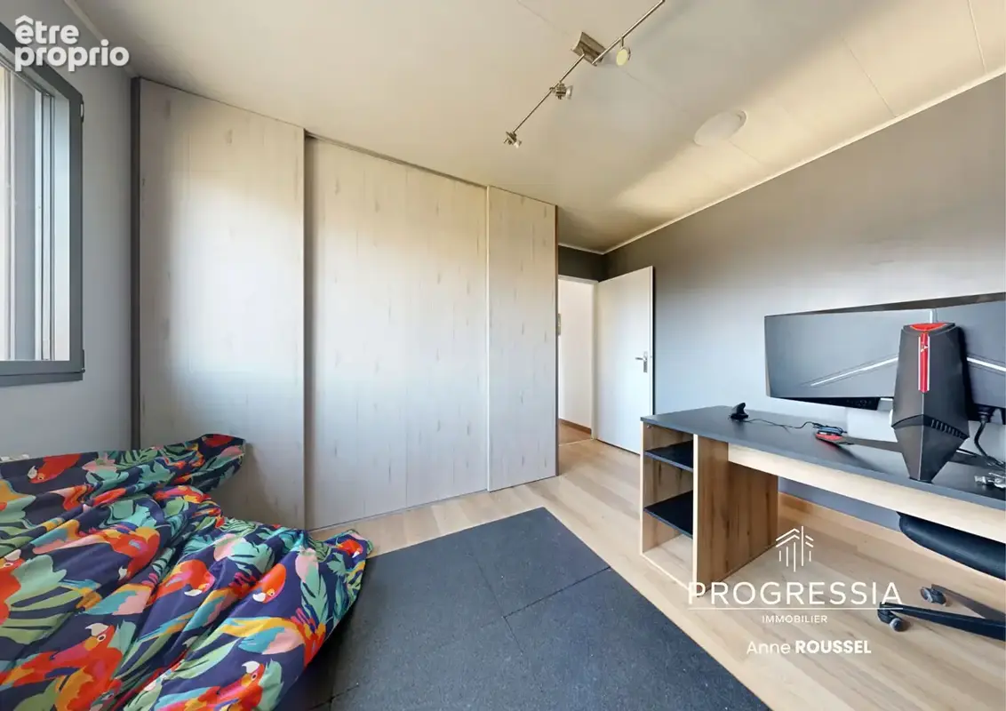 Saint-Martin-du-Bec - Maison familiale récente avec beaux volumes - photo 10