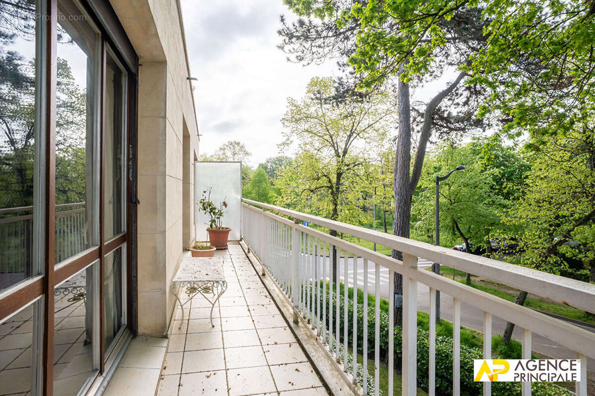 Appartement à MAISONS-LAFFITTE